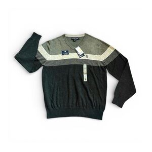 ★ NWT U.S. Polo ASSN. Sweater - Multicolored Gray ★